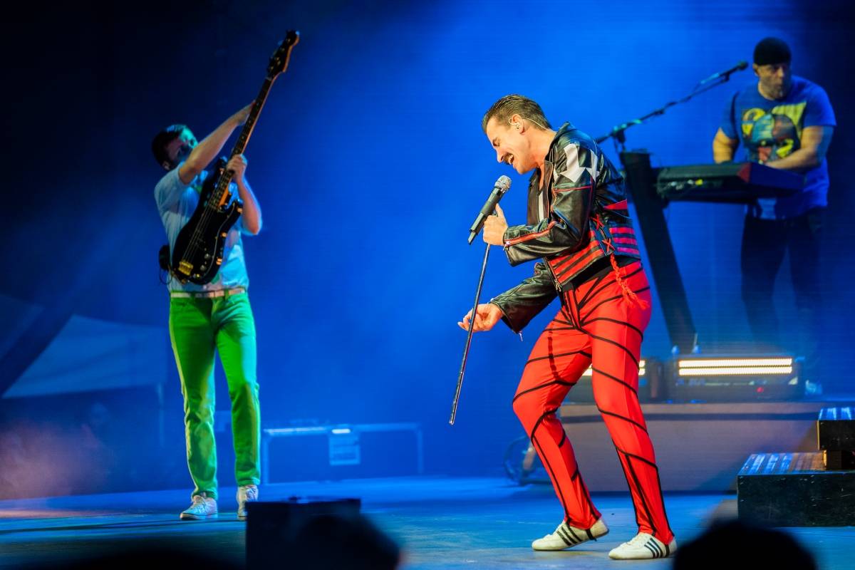 Queenie zakončili v Brně turné k osmnáctým narozeninám