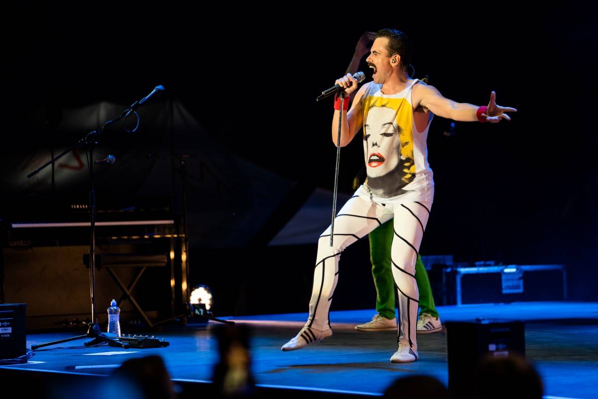 Queenie zakončili v Brně turné k osmnáctým narozeninám