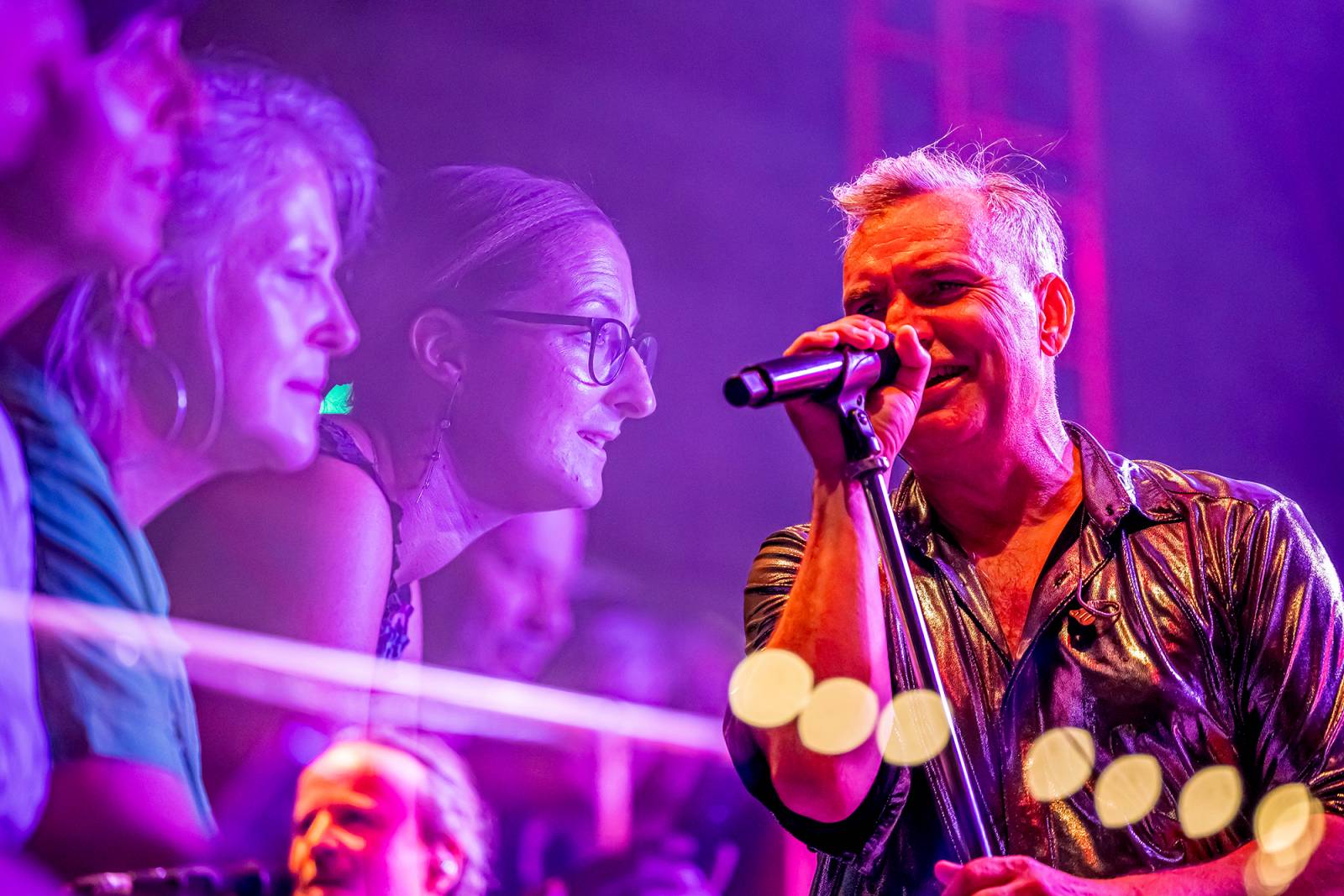 Mig 21 vyprodali Ledárny Braník, fanoušci si mohli vyzpívat plíce