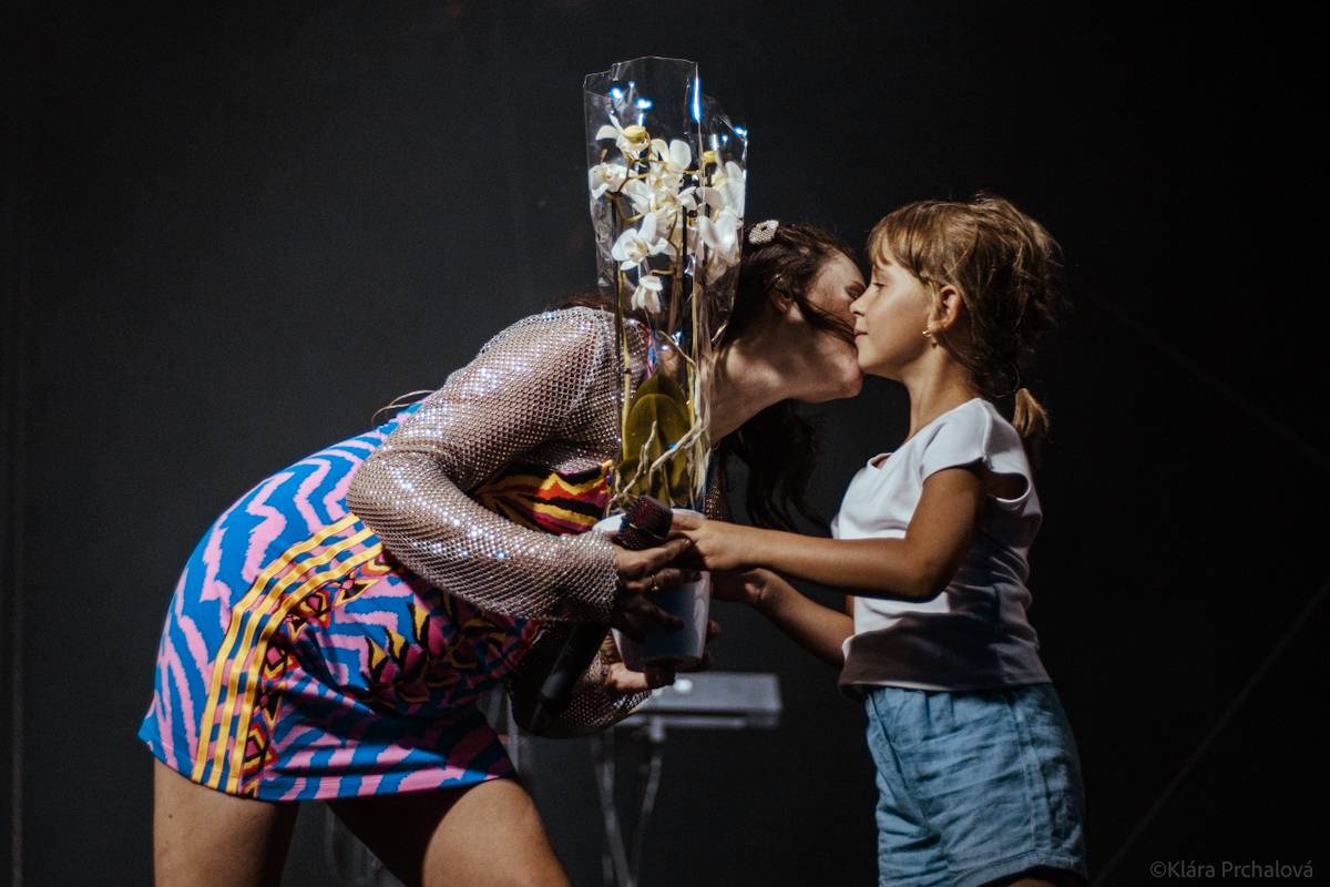 Vesna má za sebou poslední letošní samostatný koncert, vystoupila na Občanské plovárně