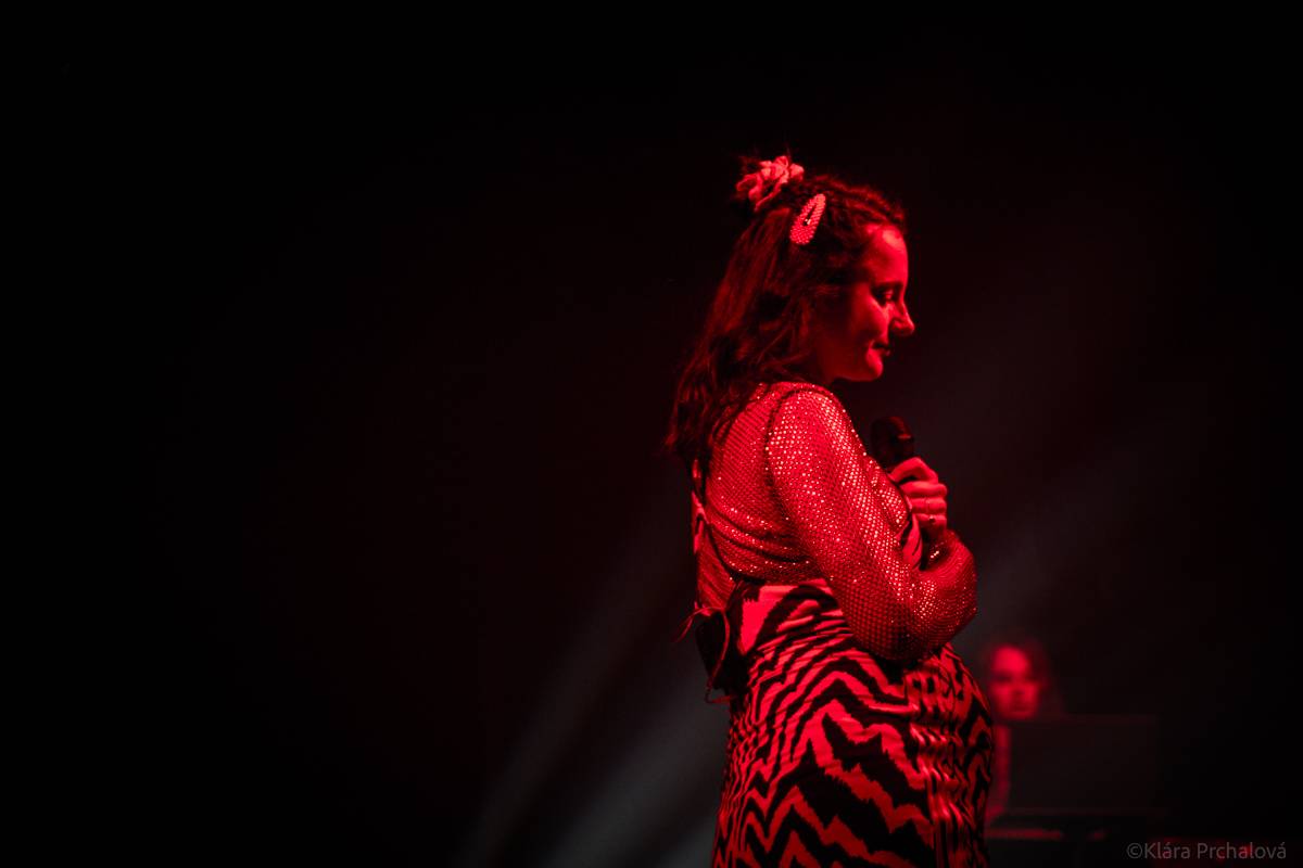 Vesna má za sebou poslední letošní samostatný koncert, vystoupila na Občanské plovárně