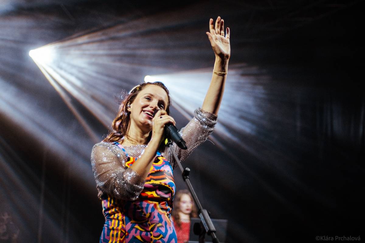 Vesna má za sebou poslední letošní samostatný koncert, vystoupila na Občanské plovárně