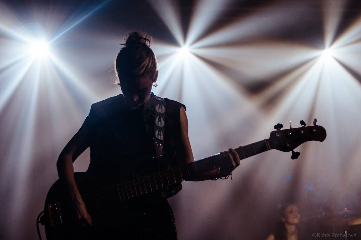 Vesna má za sebou poslední letošní samostatný koncert, vystoupila na Občanské plovárně