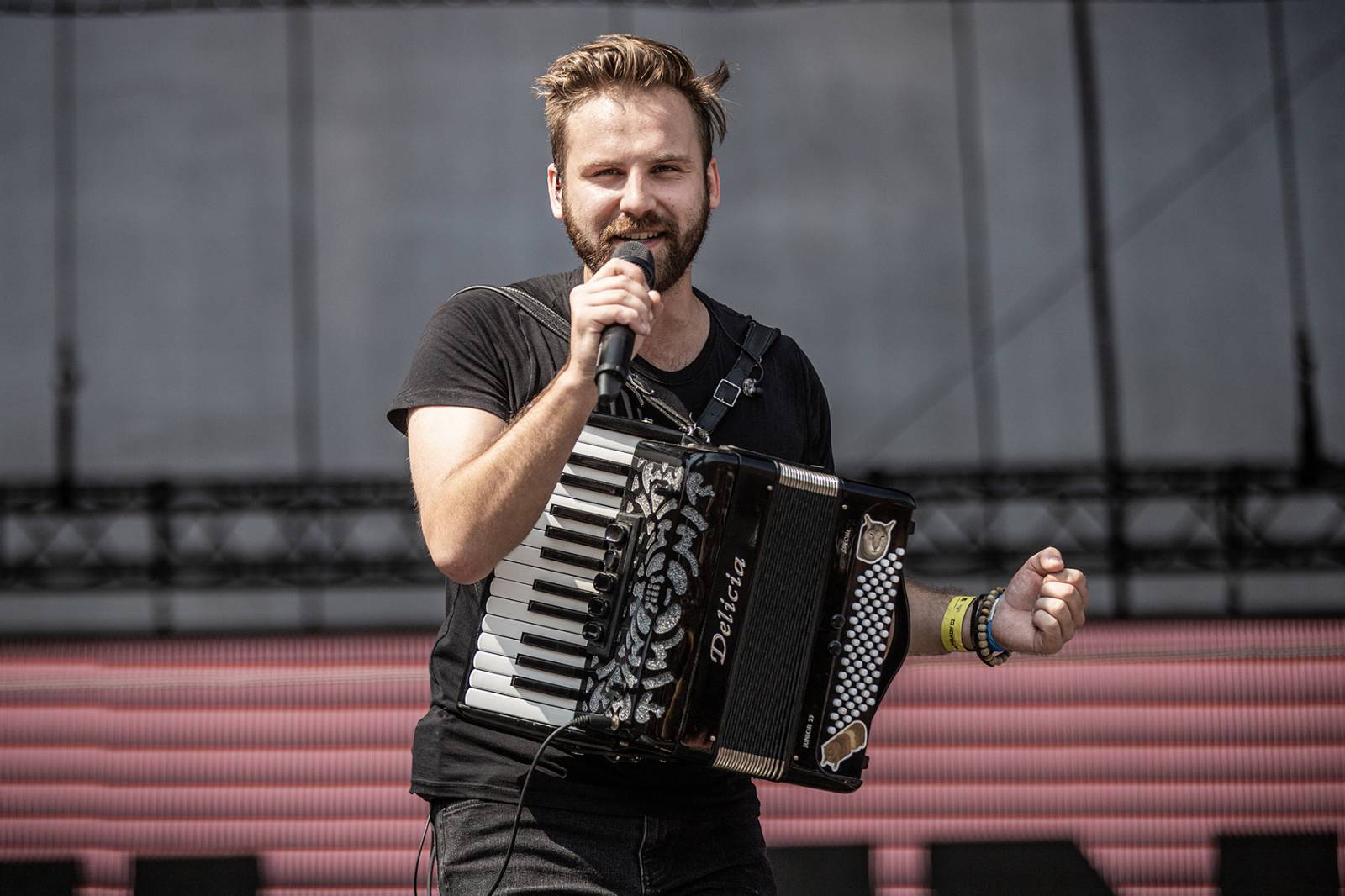 Poslední koncert Lucie s Davidem Kollerem. Na Bezdězu zazněly všechny její zásadní hity, fanoušci se neubránili slzám