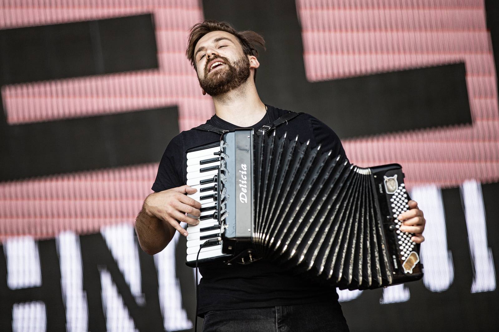 Poslední koncert Lucie s Davidem Kollerem. Na Bezdězu zazněly všechny její zásadní hity, fanoušci se neubránili slzám