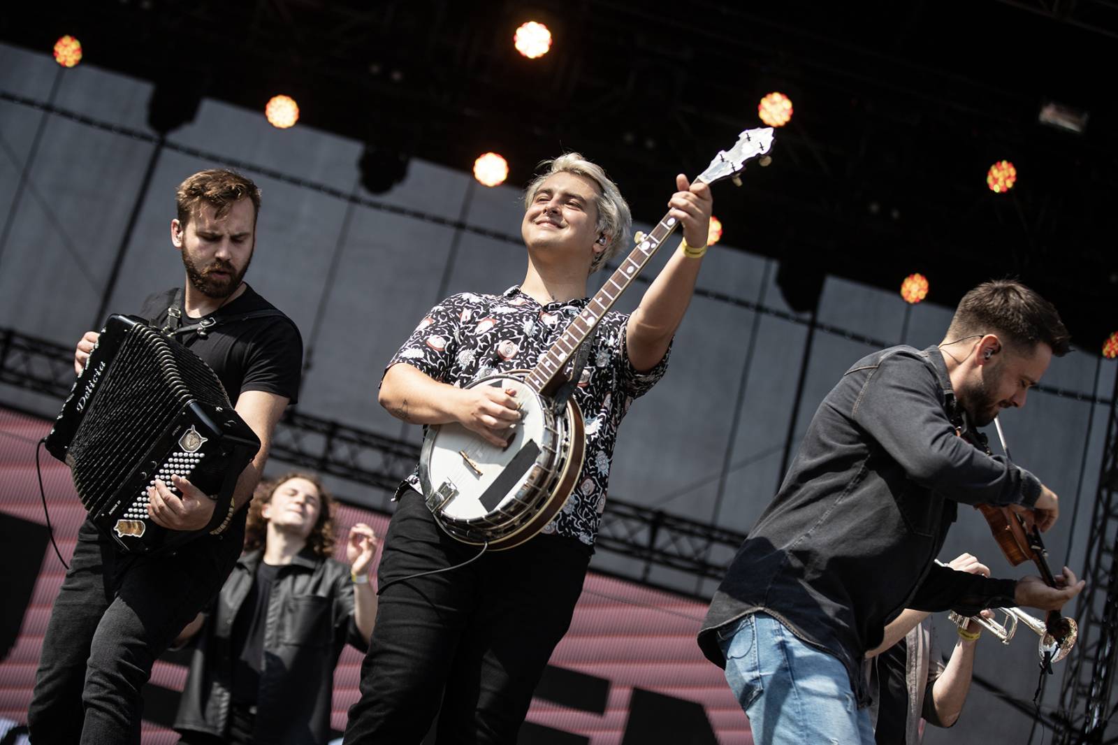 Poslední koncert Lucie s Davidem Kollerem. Na Bezdězu zazněly všechny její zásadní hity, fanoušci se neubránili slzám