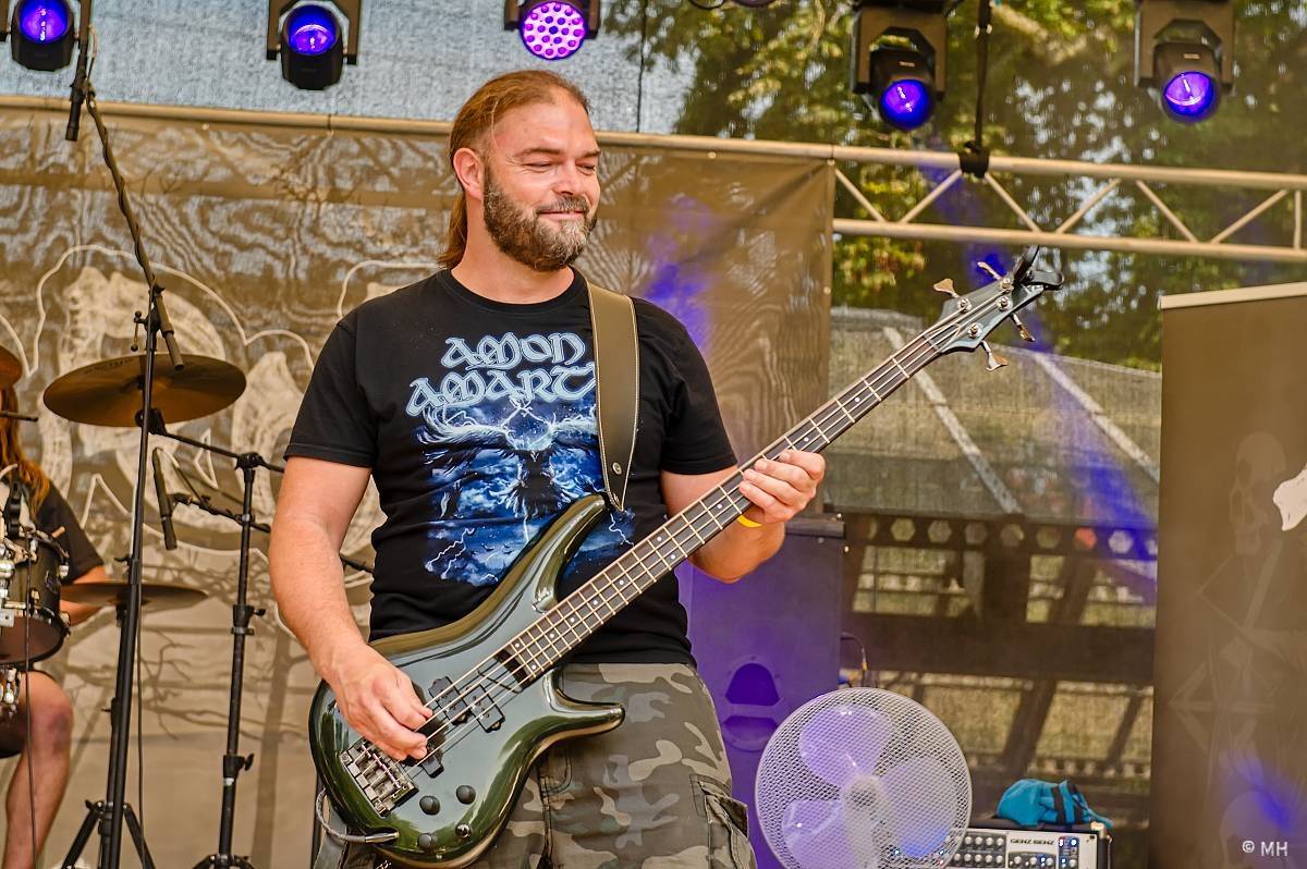 Hvězdou Armageddon Of Decibels byli kultovní Carpathian Forest z Norska, zaváleli i domácí Sorath a Morus