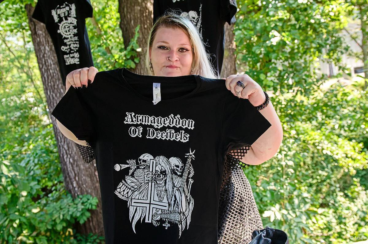 Hvězdou Armageddon Of Decibels byli kultovní Carpathian Forest z Norska, zaváleli i domácí Sorath a Morus