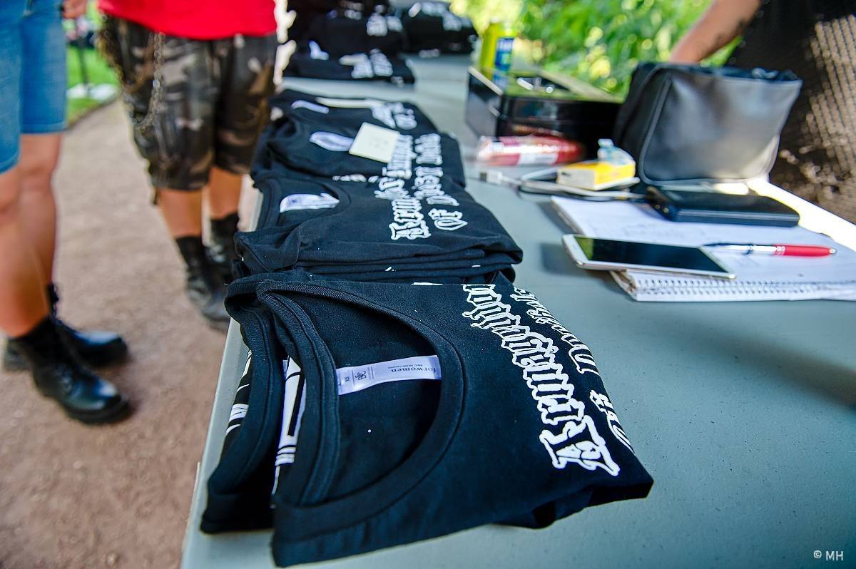 Hvězdou Armageddon Of Decibels byli kultovní Carpathian Forest z Norska, zaváleli i domácí Sorath a Morus