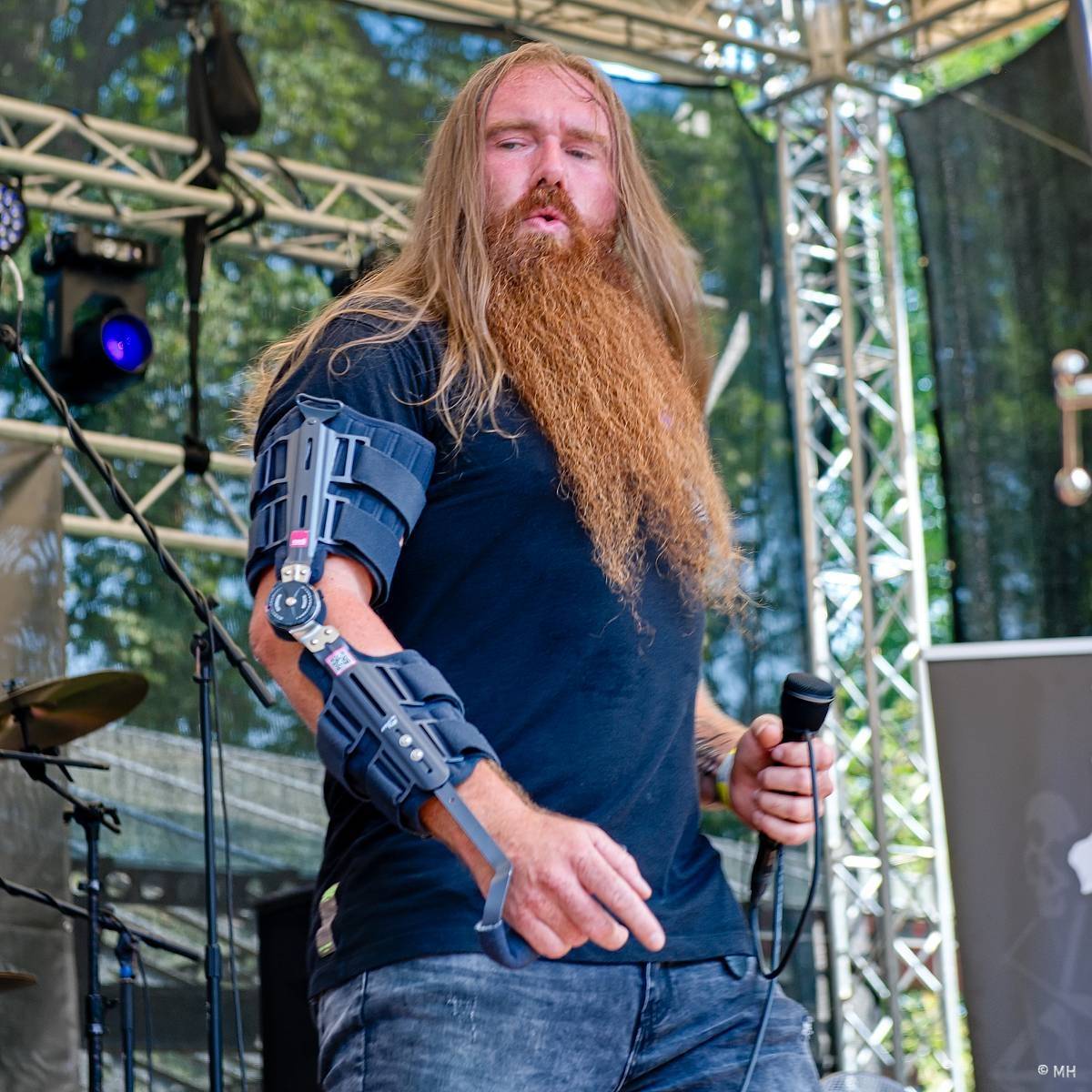 Hvězdou Armageddon Of Decibels byli kultovní Carpathian Forest z Norska, zaváleli i domácí Sorath a Morus