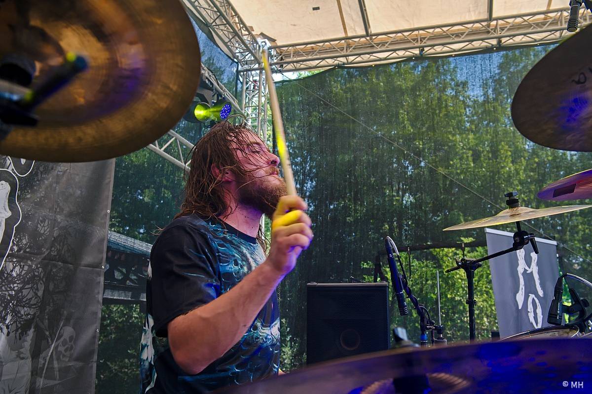 Hvězdou Armageddon Of Decibels byli kultovní Carpathian Forest z Norska, zaváleli i domácí Sorath a Morus