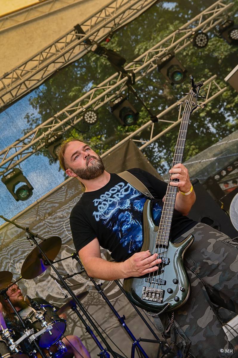 Hvězdou Armageddon Of Decibels byli kultovní Carpathian Forest z Norska, zaváleli i domácí Sorath a Morus