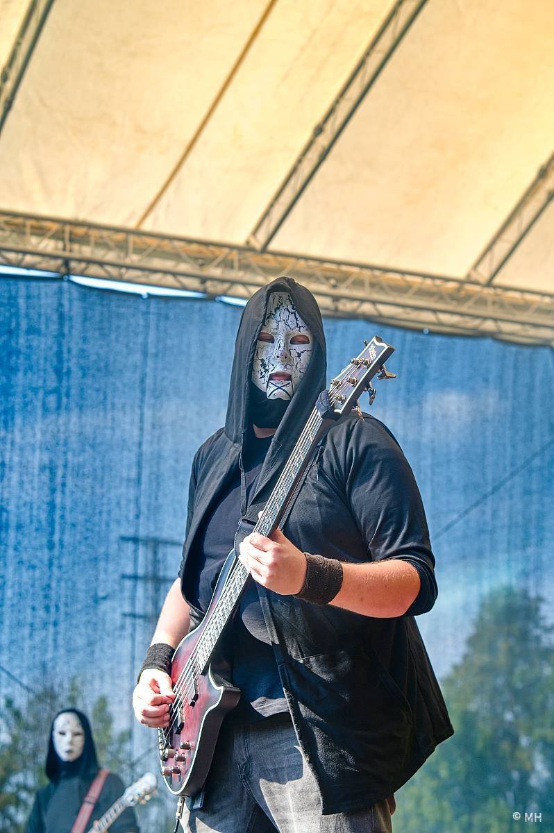 Hvězdou Armageddon Of Decibels byli kultovní Carpathian Forest z Norska, zaváleli i domácí Sorath a Morus