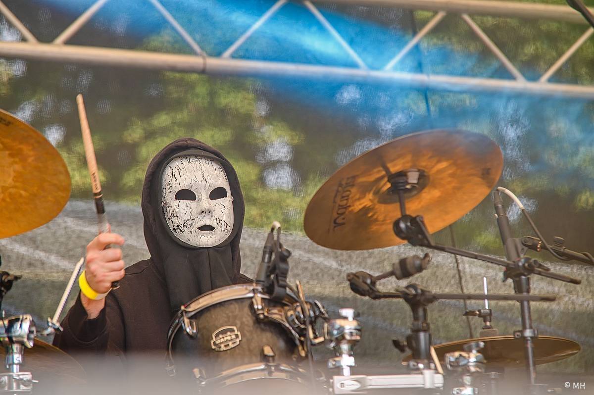 Hvězdou Armageddon Of Decibels byli kultovní Carpathian Forest z Norska, zaváleli i domácí Sorath a Morus