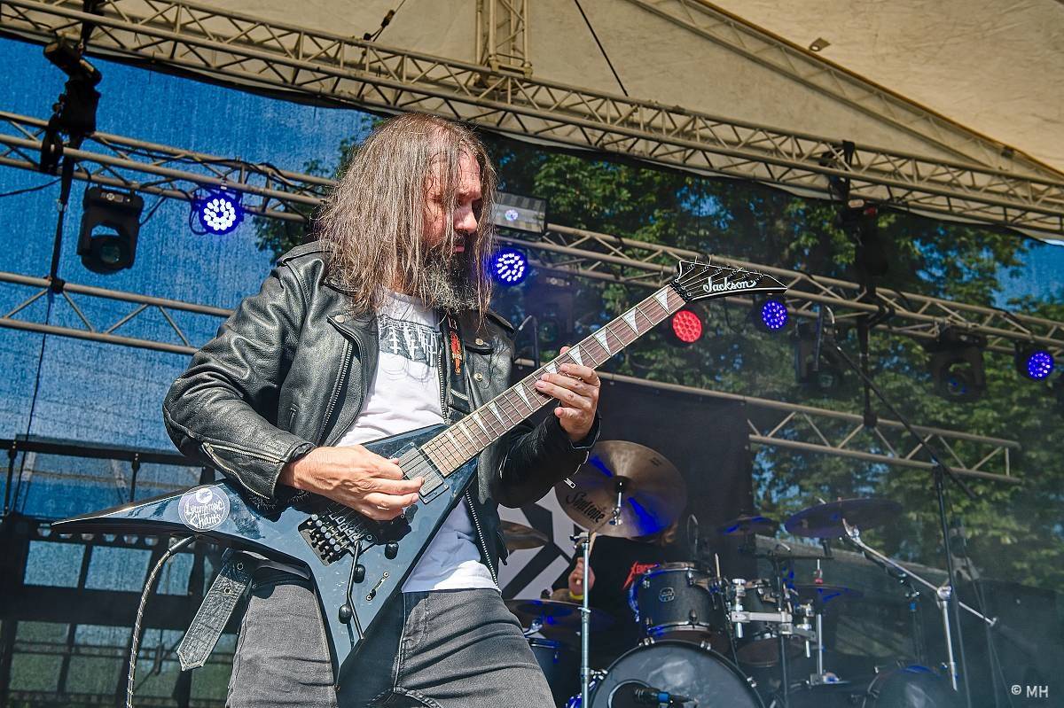 Hvězdou Armageddon Of Decibels byli kultovní Carpathian Forest z Norska, zaváleli i domácí Sorath a Morus