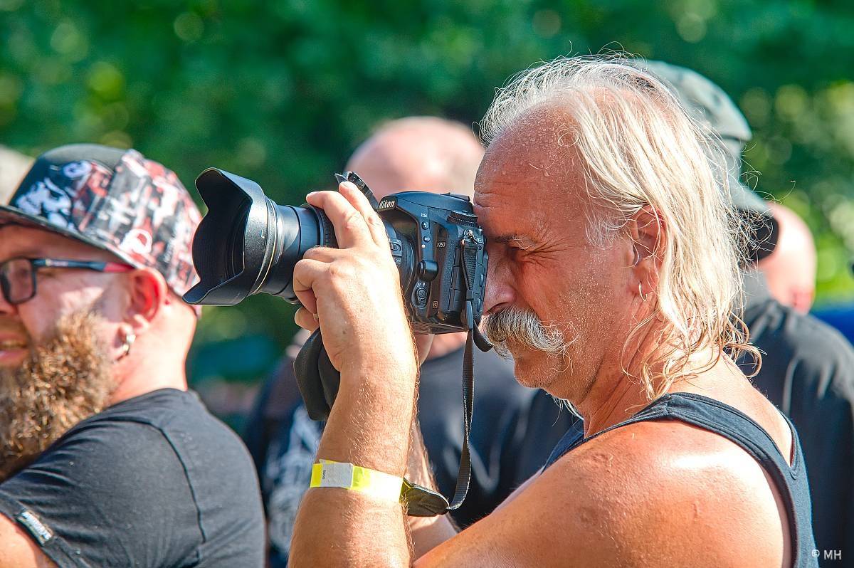 Hvězdou Armageddon Of Decibels byli kultovní Carpathian Forest z Norska, zaváleli i domácí Sorath a Morus