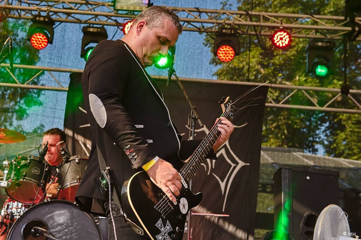 Hvězdou Armageddon Of Decibels byli kultovní Carpathian Forest z Norska, zaváleli i domácí Sorath a Morus