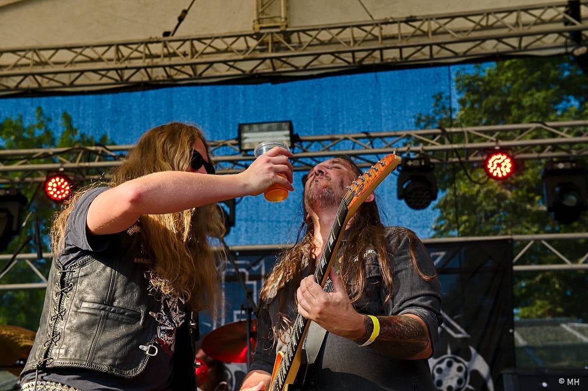 Hvězdou Armageddon Of Decibels byli kultovní Carpathian Forest z Norska, zaváleli i domácí Sorath a Morus