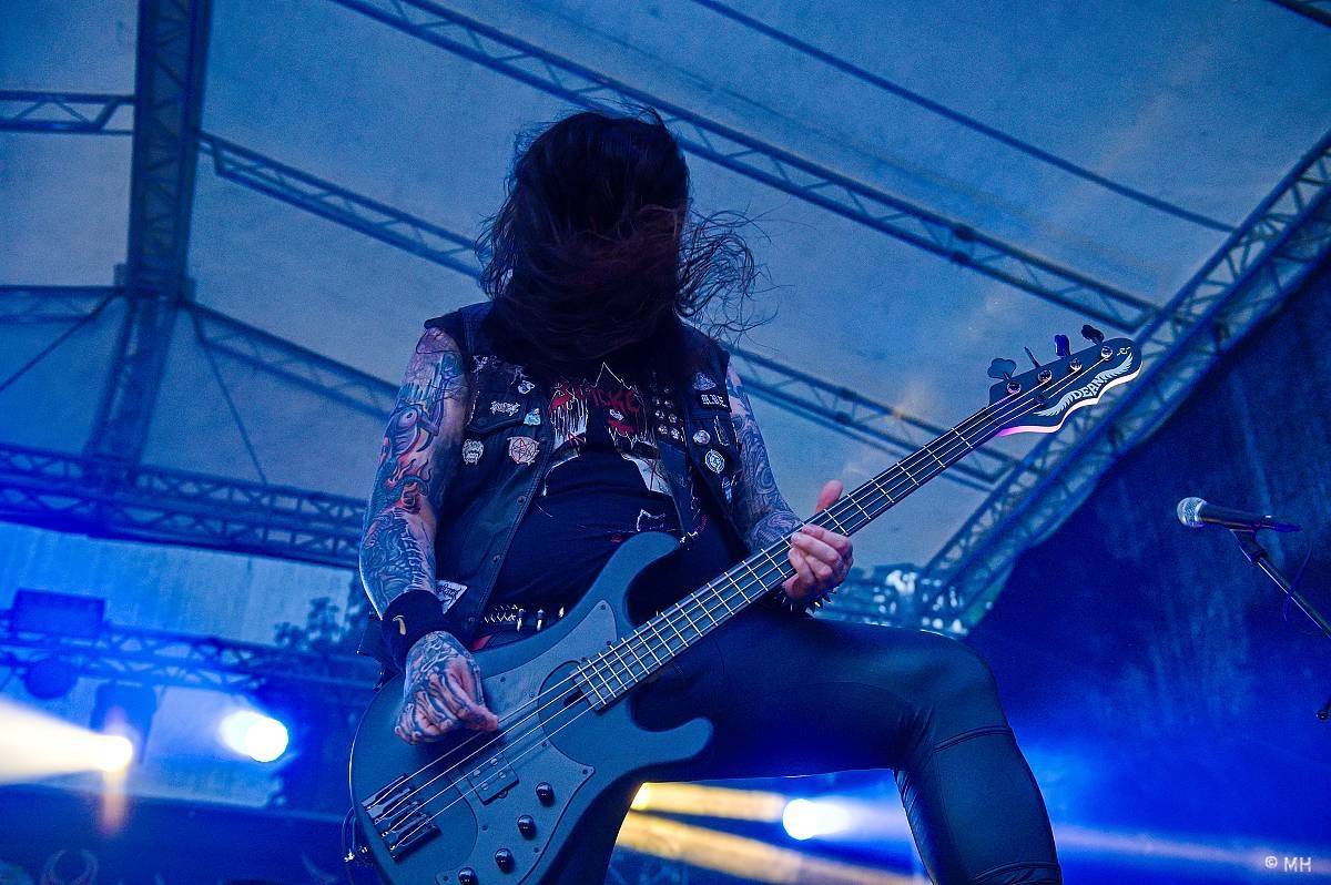 Hvězdou Armageddon Of Decibels byli kultovní Carpathian Forest z Norska, zaváleli i domácí Sorath a Morus