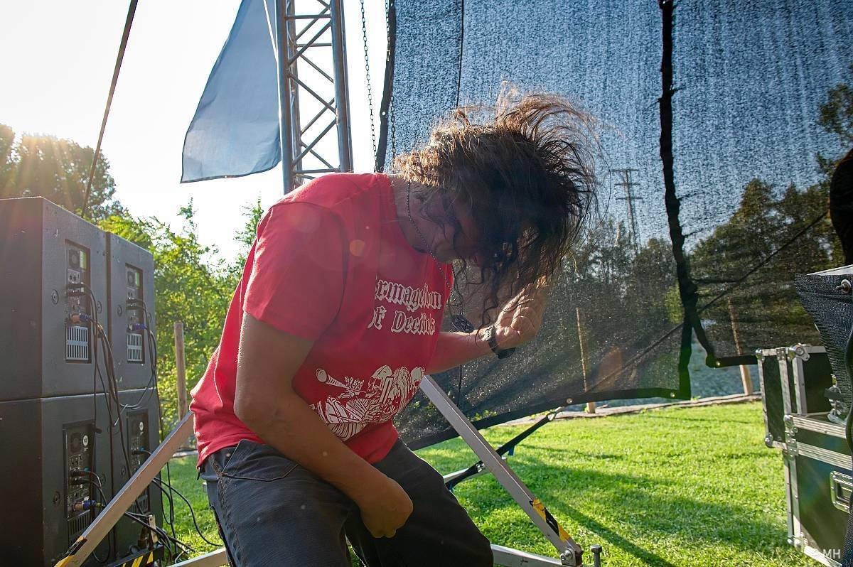Hvězdou Armageddon Of Decibels byli kultovní Carpathian Forest z Norska, zaváleli i domácí Sorath a Morus