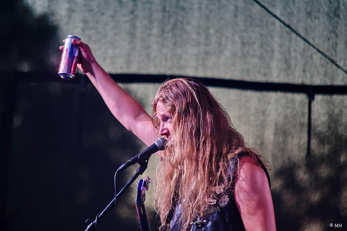 Hvězdou Armageddon Of Decibels byli kultovní Carpathian Forest z Norska, zaváleli i domácí Sorath a Morus