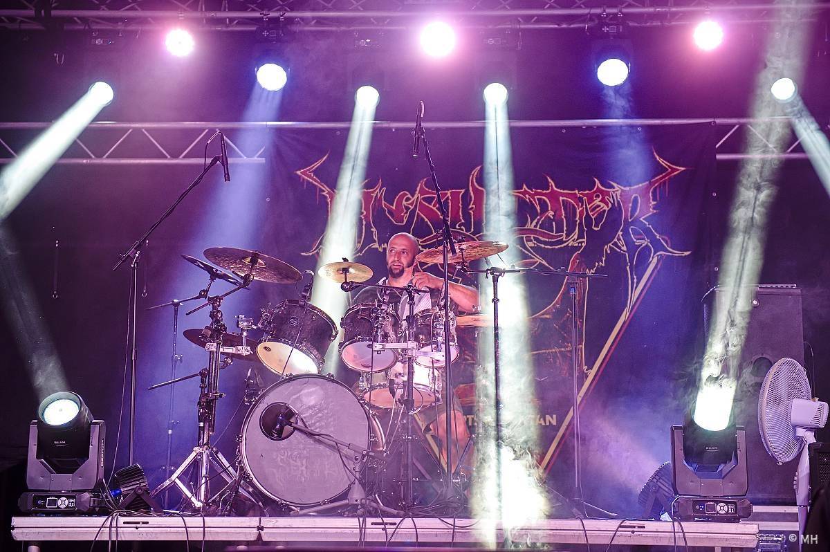 Hvězdou Armageddon Of Decibels byli kultovní Carpathian Forest z Norska, zaváleli i domácí Sorath a Morus