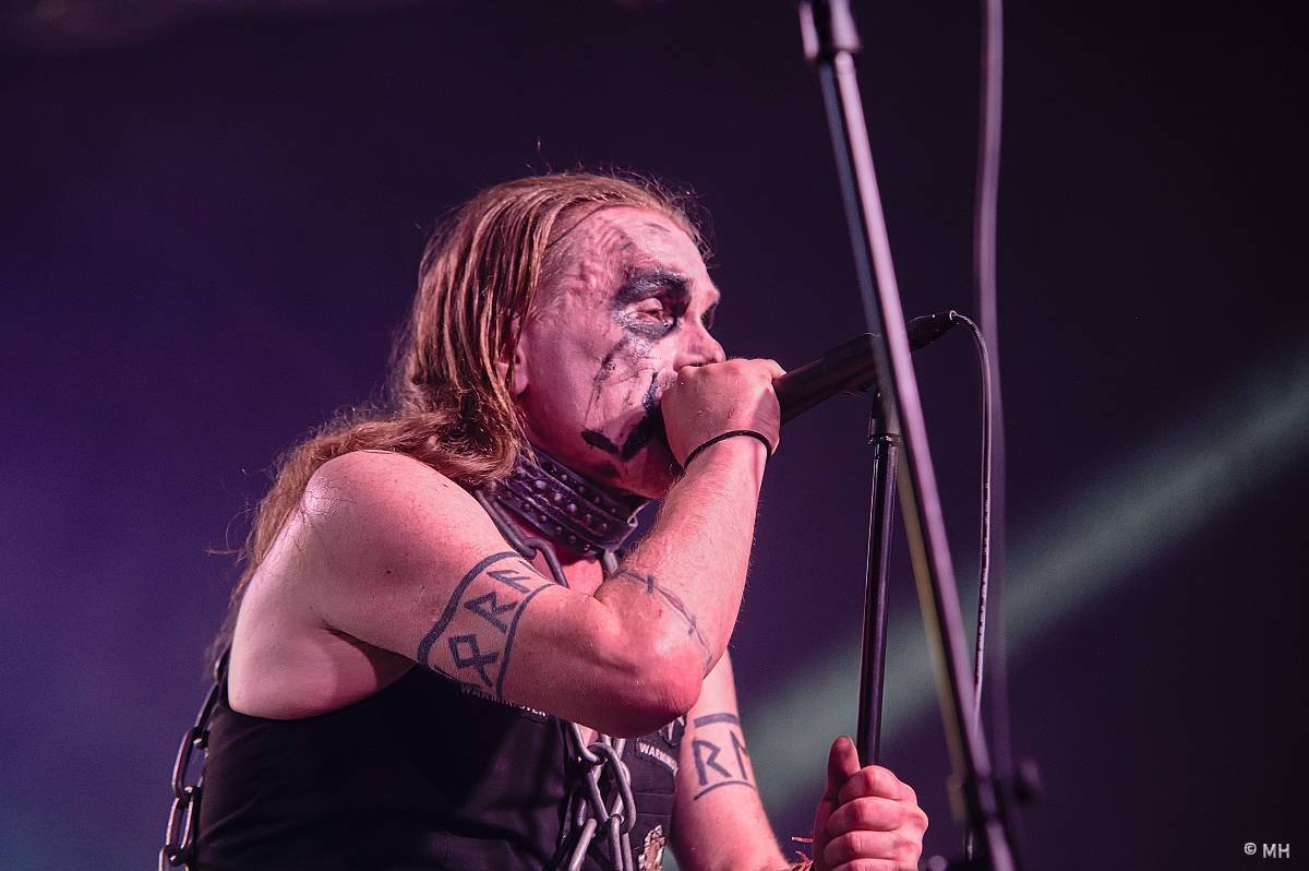 Hvězdou Armageddon Of Decibels byli kultovní Carpathian Forest z Norska, zaváleli i domácí Sorath a Morus