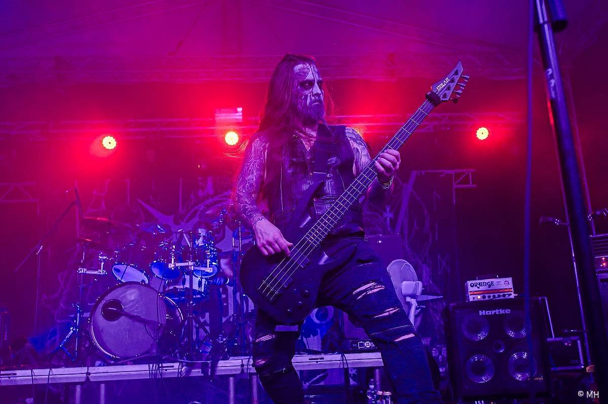 Hvězdou Armageddon Of Decibels byli kultovní Carpathian Forest z Norska, zaváleli i domácí Sorath a Morus