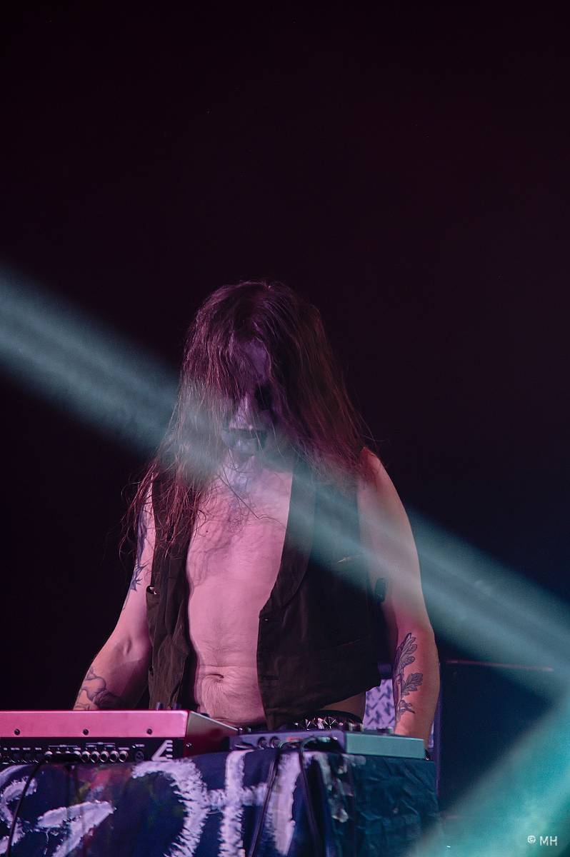 Hvězdou Armageddon Of Decibels byli kultovní Carpathian Forest z Norska, zaváleli i domácí Sorath a Morus