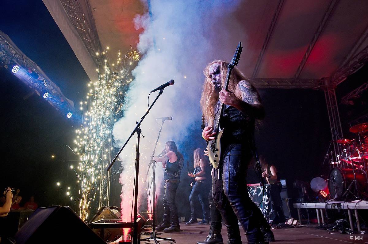 Hvězdou Armageddon Of Decibels byli kultovní Carpathian Forest z Norska, zaváleli i domácí Sorath a Morus