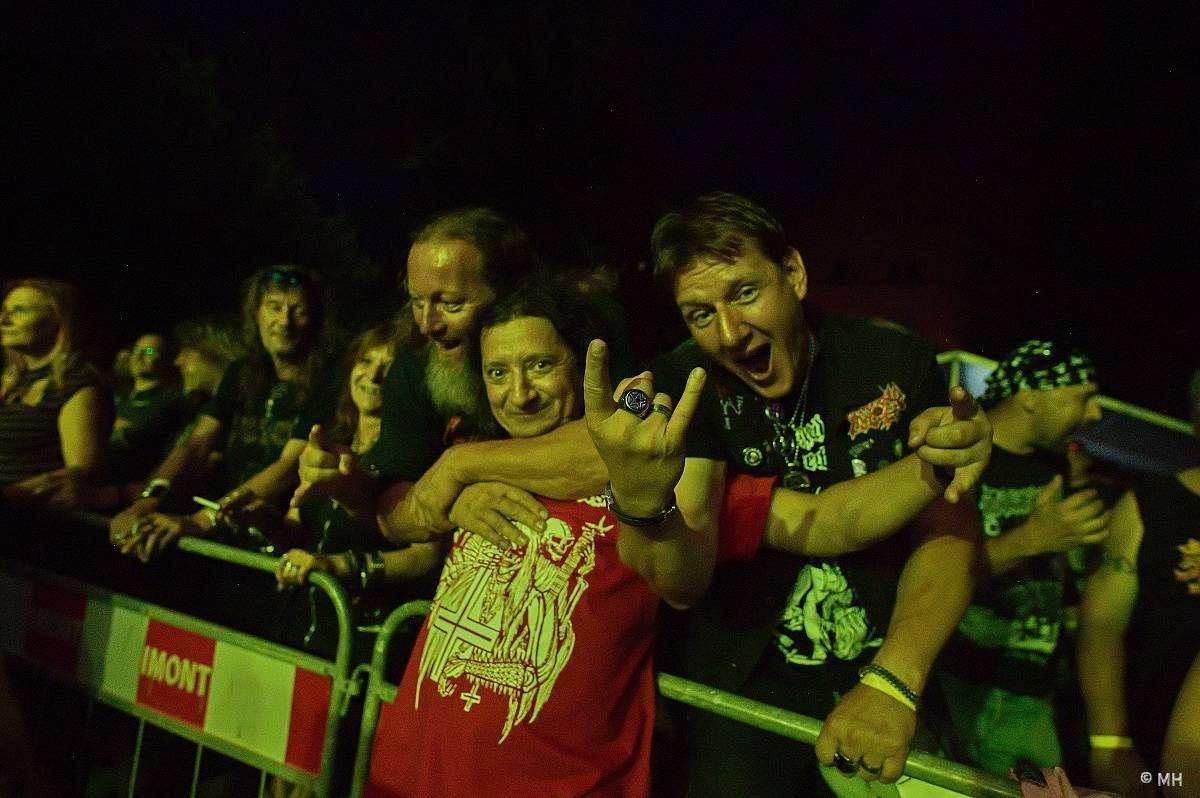 Hvězdou Armageddon Of Decibels byli kultovní Carpathian Forest z Norska, zaváleli i domácí Sorath a Morus