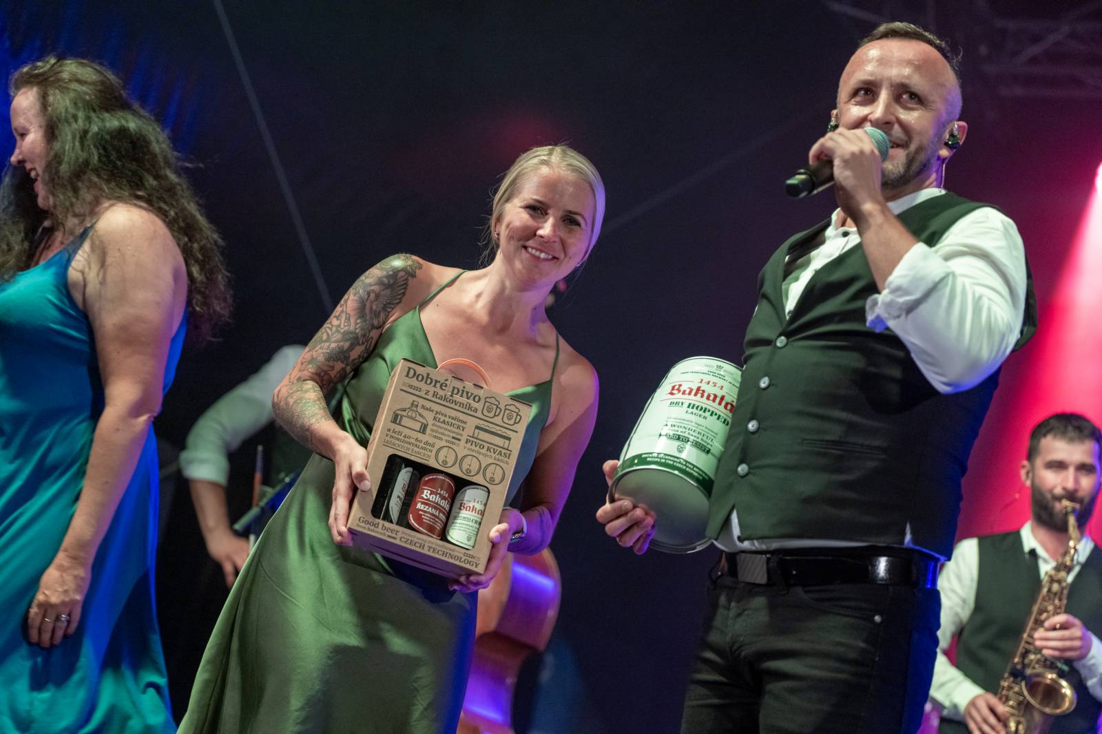 Kandráčovci slaví dvacet let na scéně, roztančili i Občanskou plovárnu v Praze