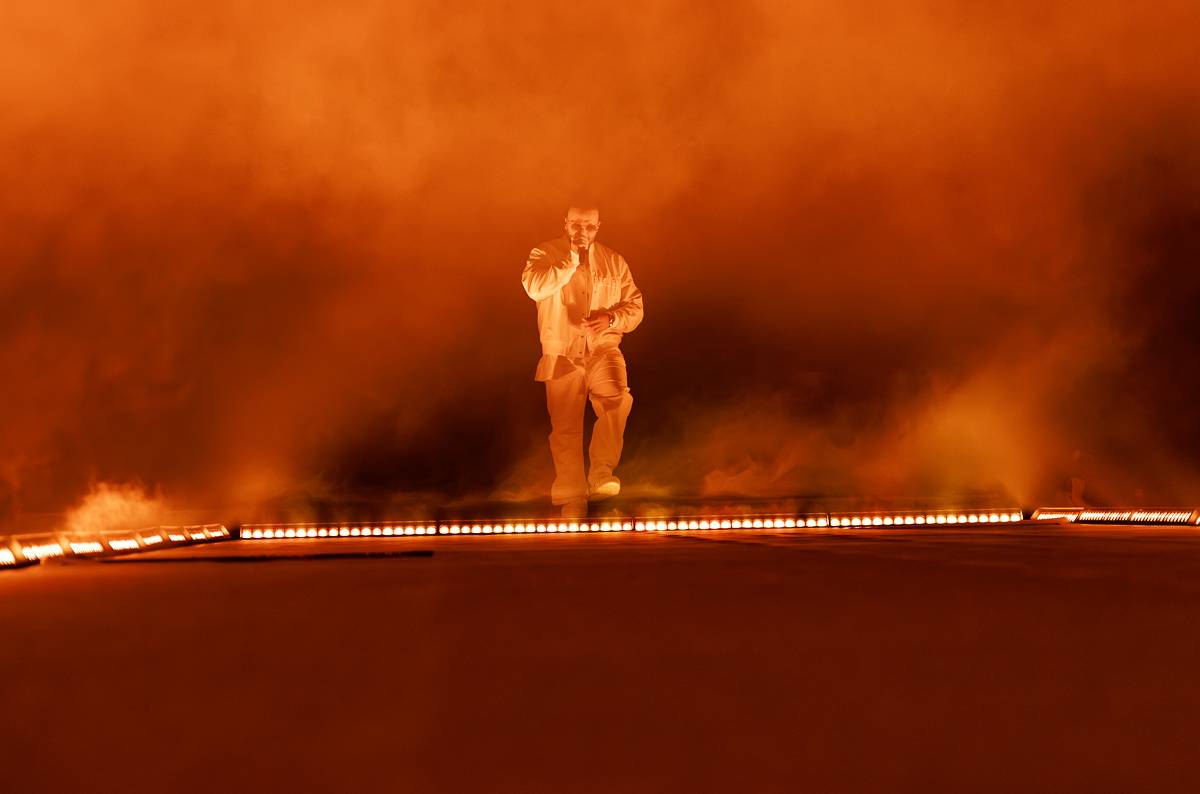 King Forever. Rytmus vyprodal O2 arenu, pozval si do ní Tinu, Ega i Daru Rolins