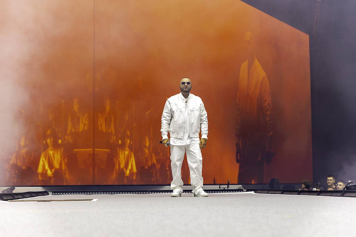 King Forever. Rytmus vyprodal O2 arenu, pozval si do ní Tinu, Ega i Daru Rolins