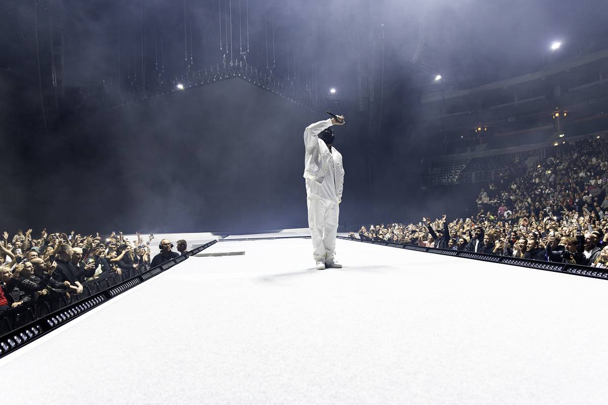 King Forever. Rytmus vyprodal O2 arenu, pozval si do ní Tinu, Ega i Daru Rolins