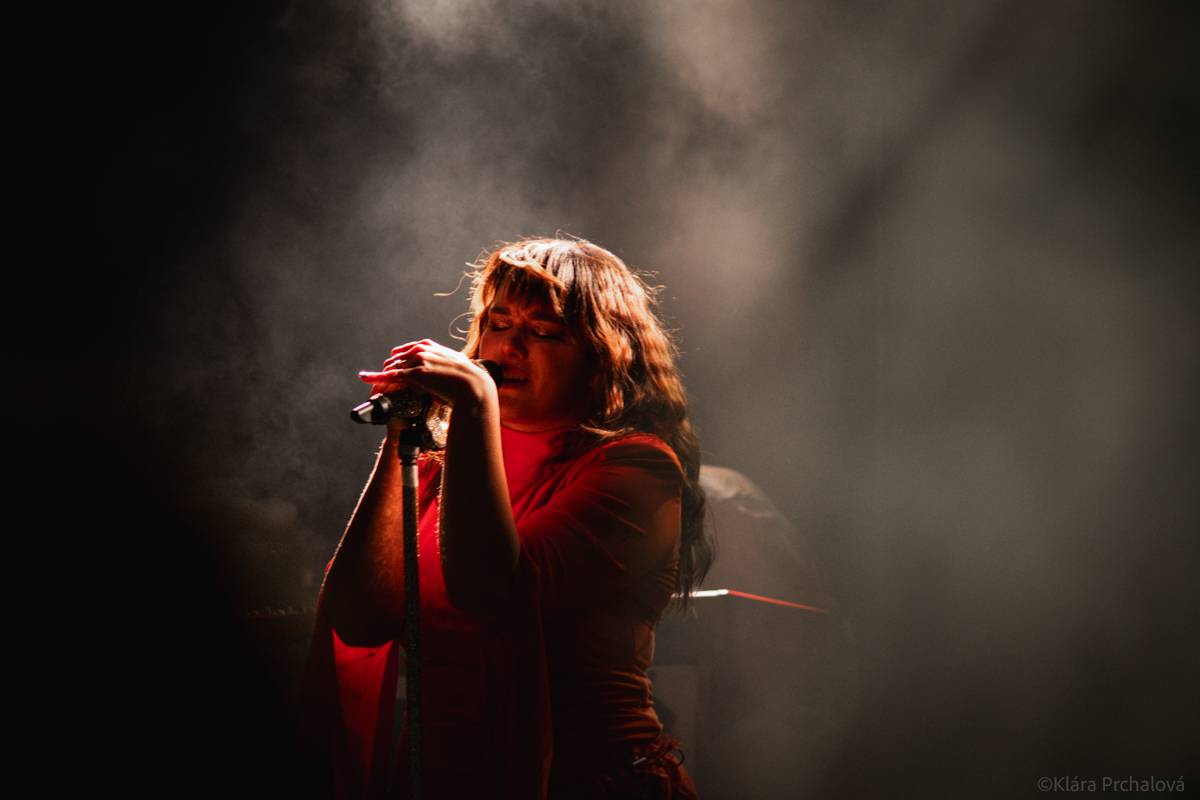 Romantika na Špilberku. Ewa Farna zpívala při západu slunce