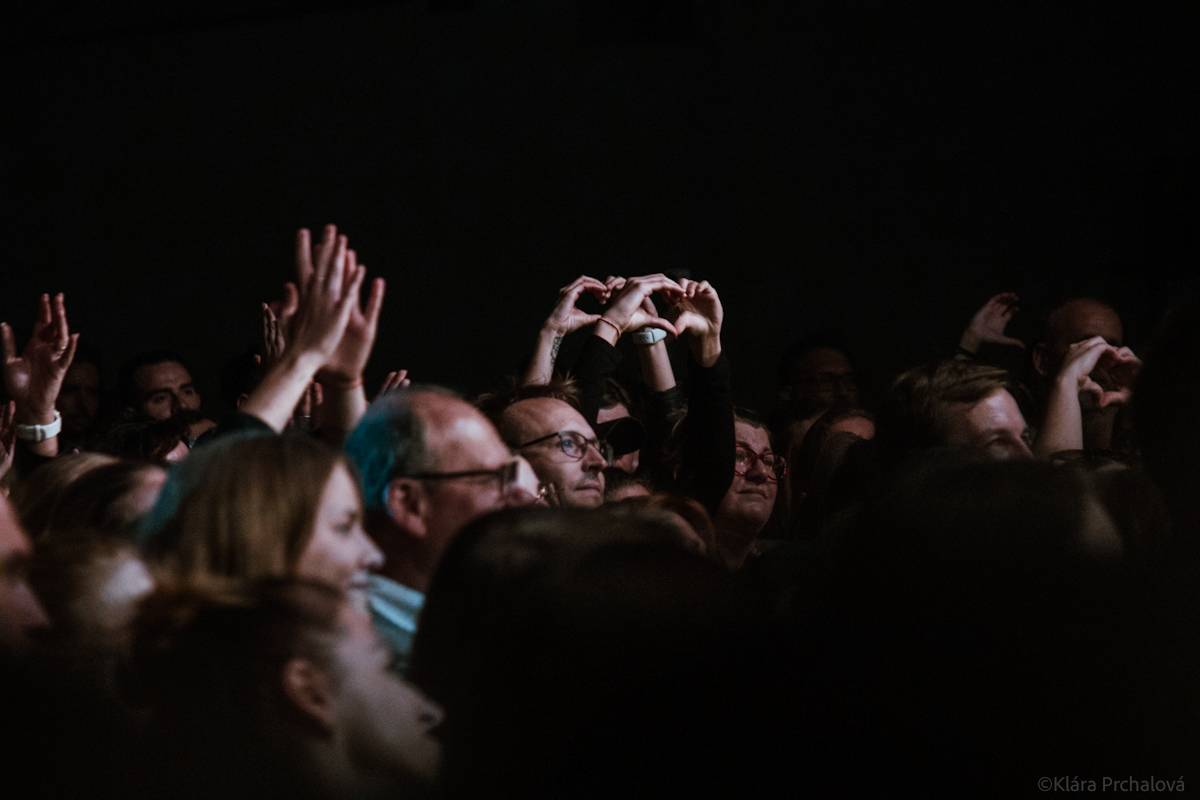 Romantika na Špilberku. Ewa Farna zpívala při západu slunce