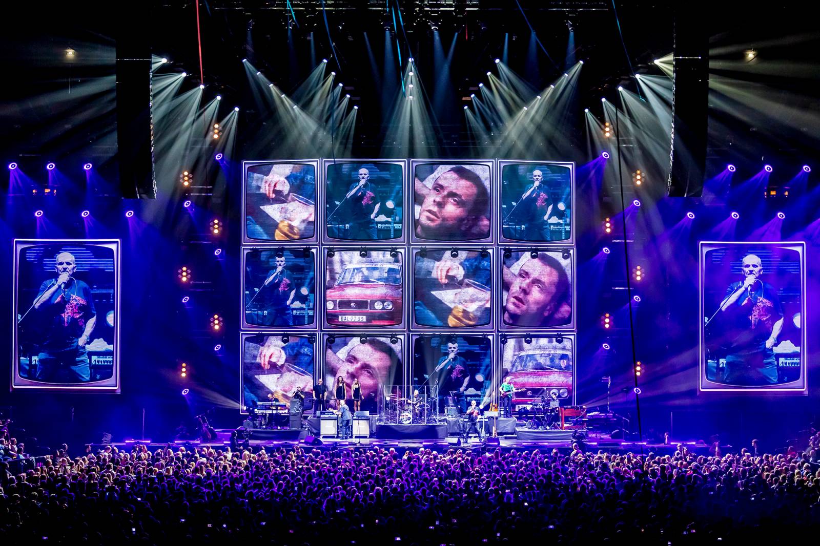 Elán v O2 areně podruhé: Tentokrát zpíval jen pro Vaša Patejdla