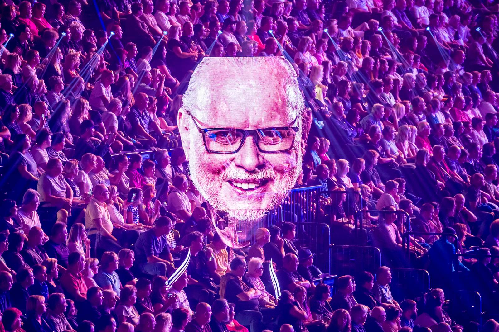 Elán v O2 areně podruhé: Tentokrát zpíval jen pro Vaša Patejdla