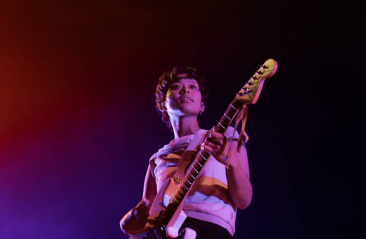 Aurora předvedla v Praze show plnou emocí a tance