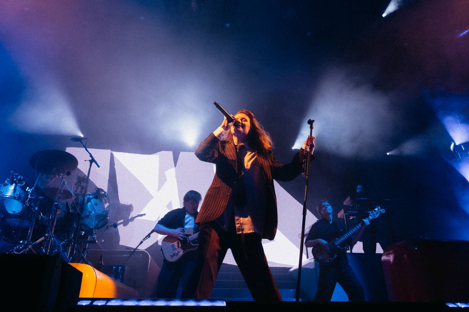 Girl in Red strhla i přes zdravotní potíže pražské Forum Karlín