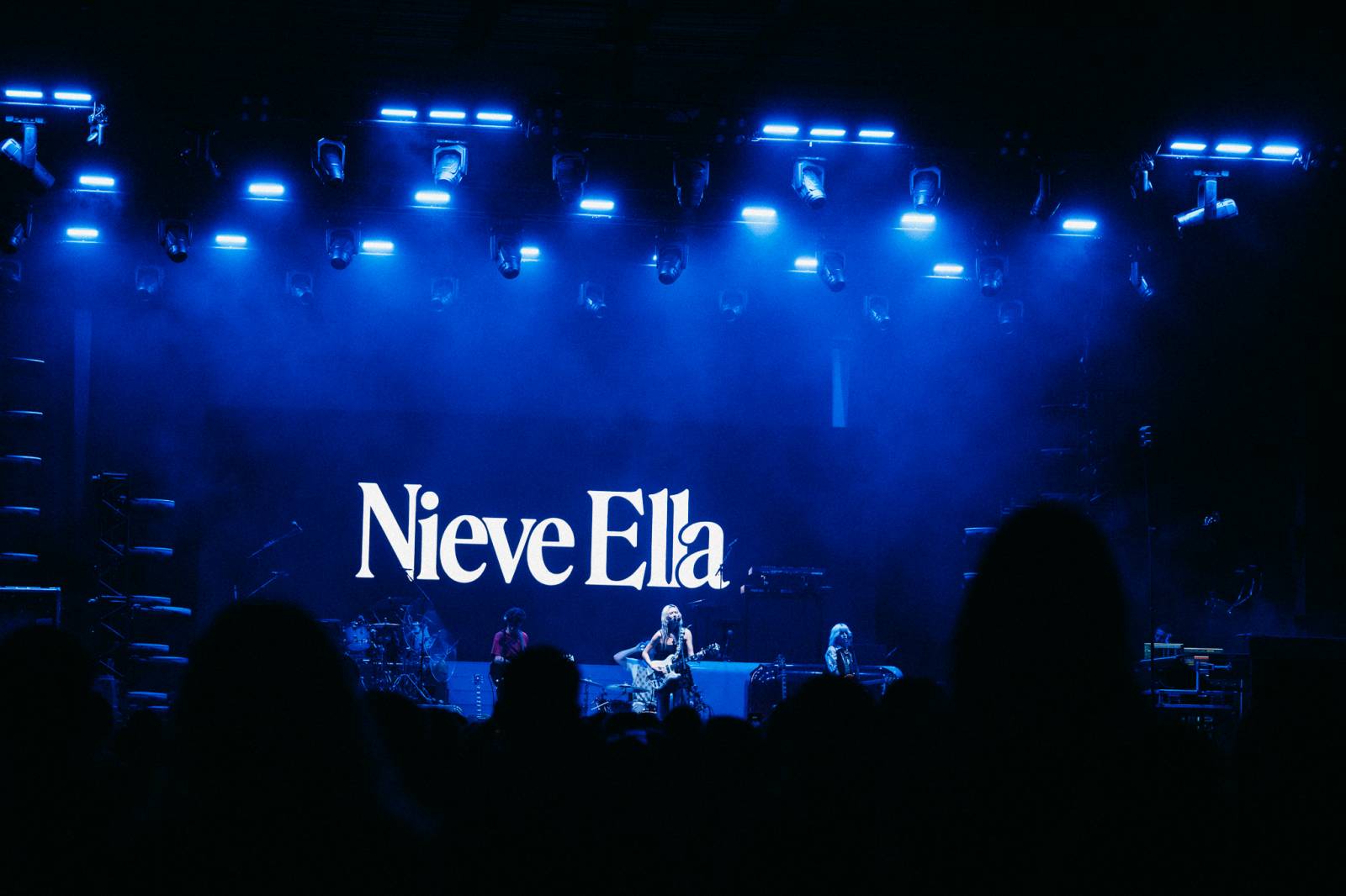 Girl in Red strhla i přes zdravotní potíže pražské Forum Karlín