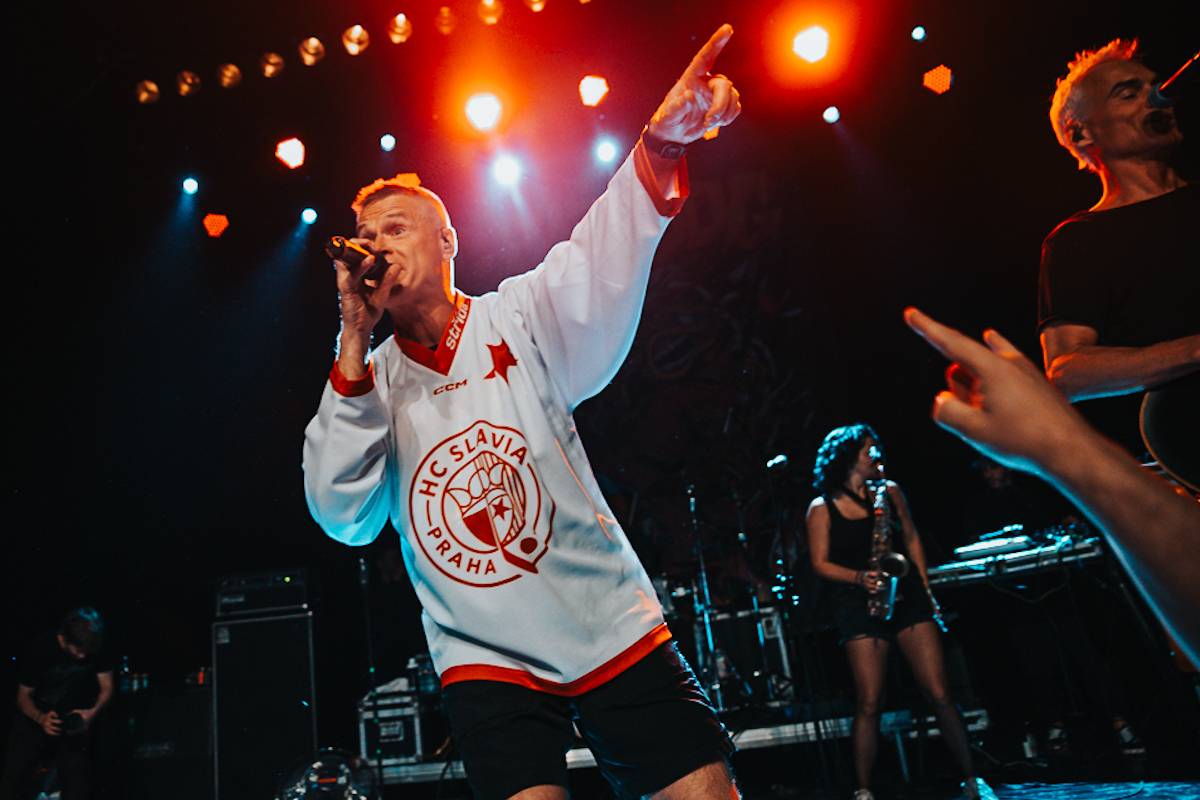 V Praze ožil duch devadesátek. V Paláci Akropolis vystoupili Dog Eat Dog