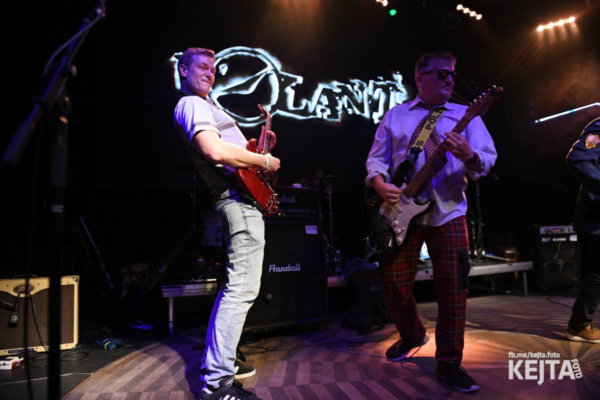 Volant a Dukla Vozovna jsou na společném turné, v Praze je přivítal k prasknutí narvaný Lucerna Music Bar