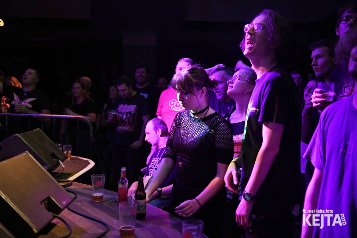 Volant a Dukla Vozovna jsou na společném turné, v Praze je přivítal k prasknutí narvaný Lucerna Music Bar