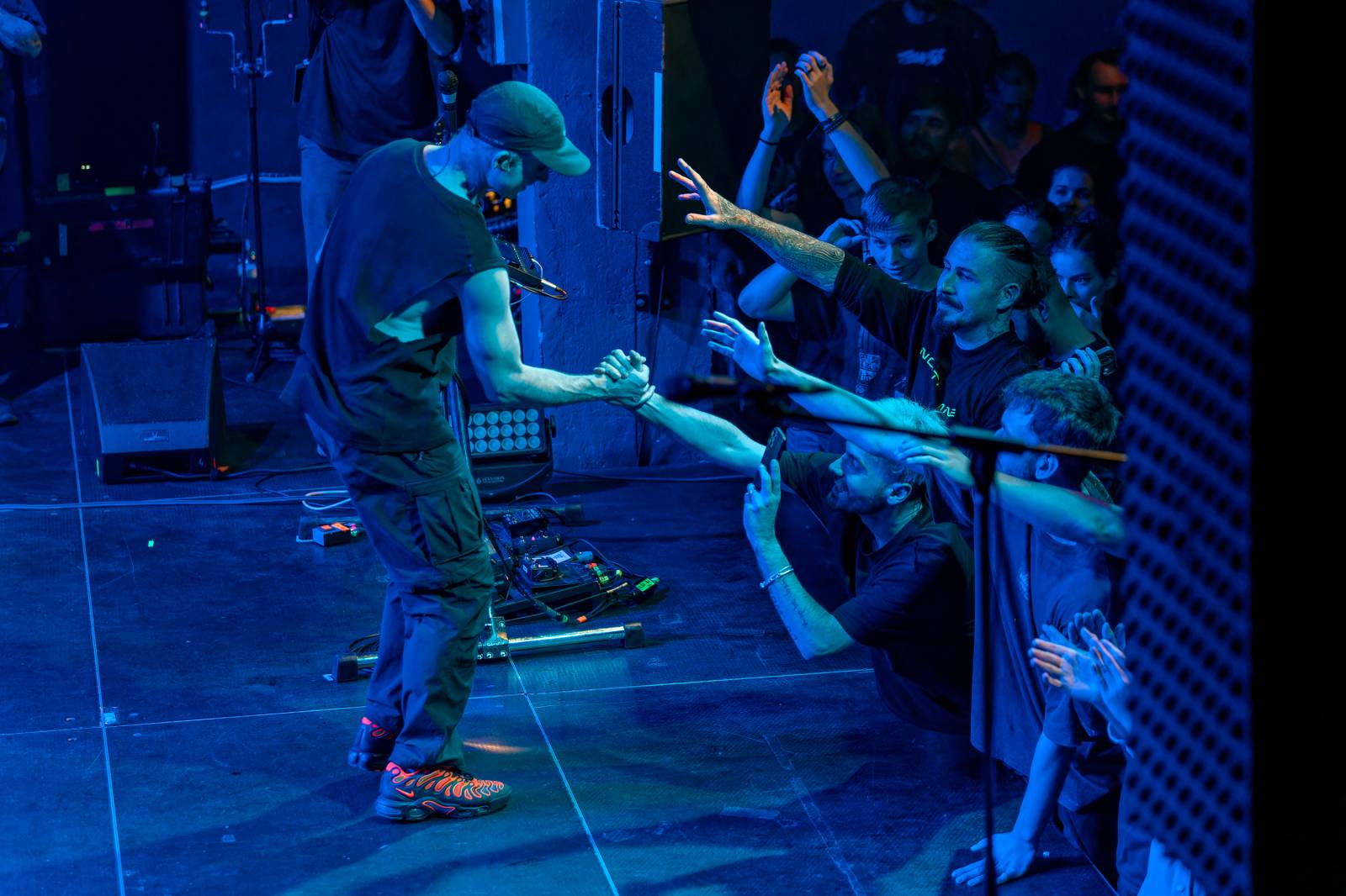 Northlane zbořili MeetFactory v Praze, půdu jim připravili metalisté ten56. a Novelists