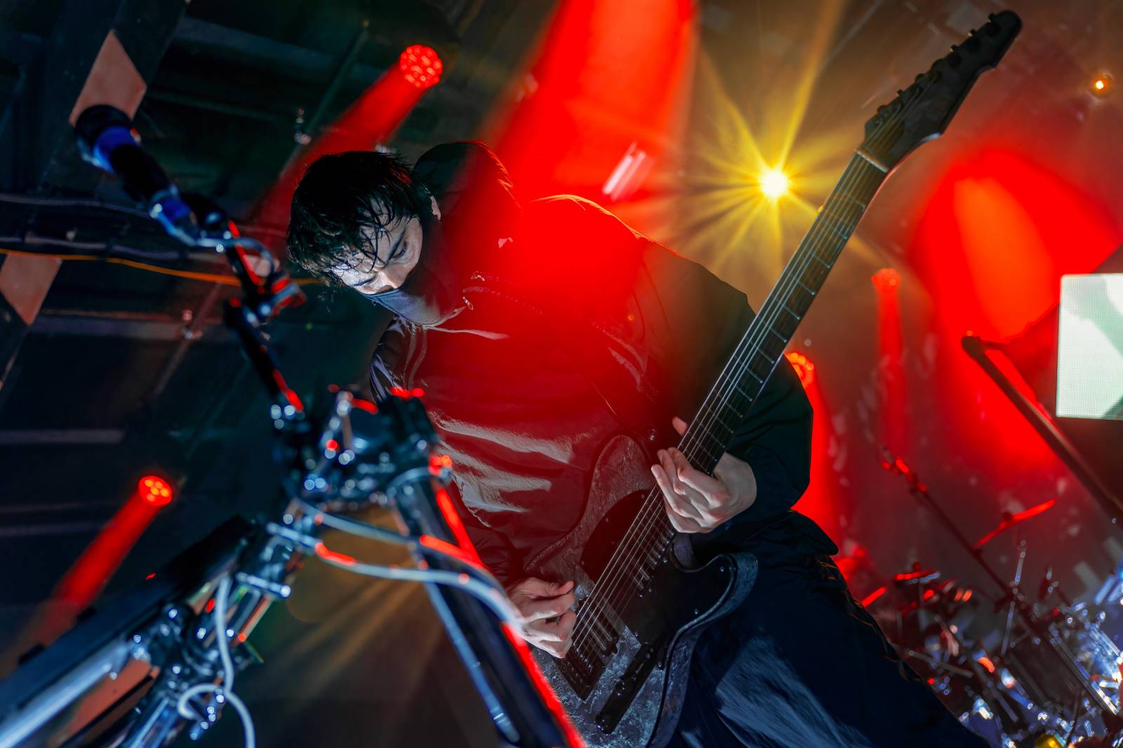 Northlane zbořili MeetFactory v Praze, půdu jim připravili metalisté ten56. a Novelists