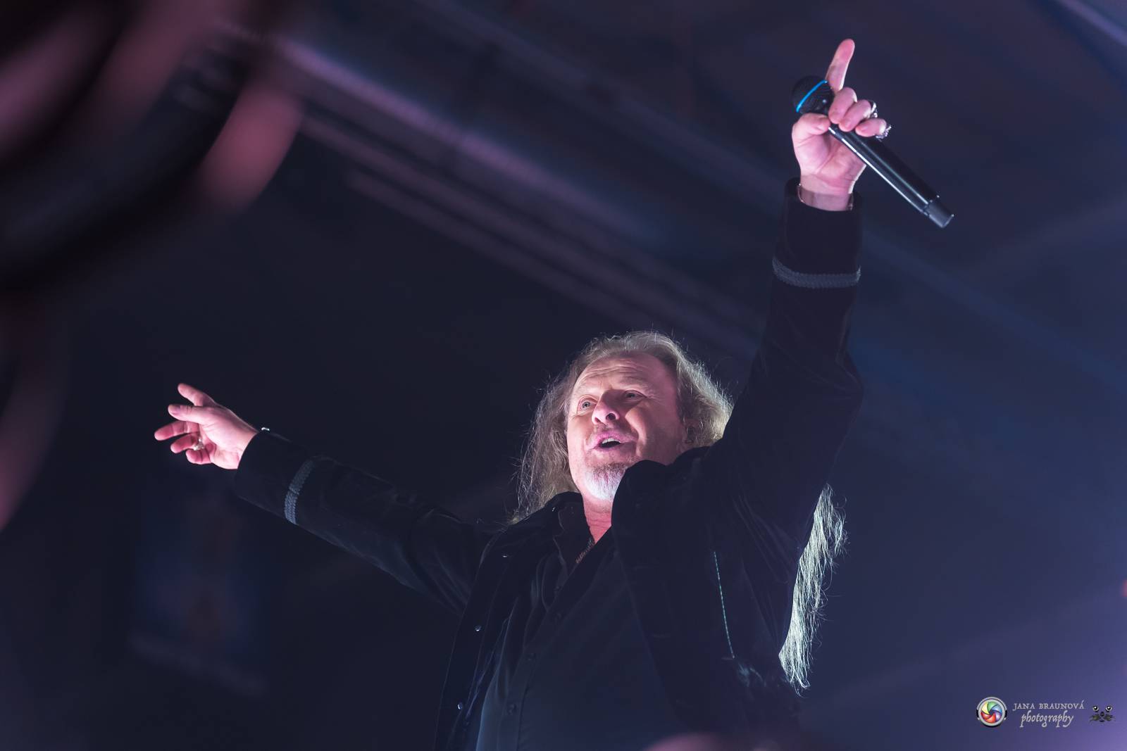 Kabát zatopil v Plzni pod kotlem, na zimním stadionu přehrál největší hity