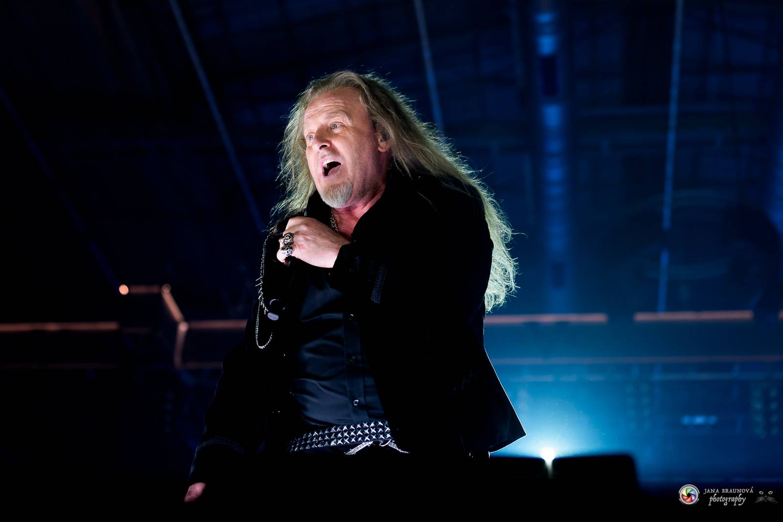 Kabát zatopil v Plzni pod kotlem, na zimním stadionu přehrál největší hity