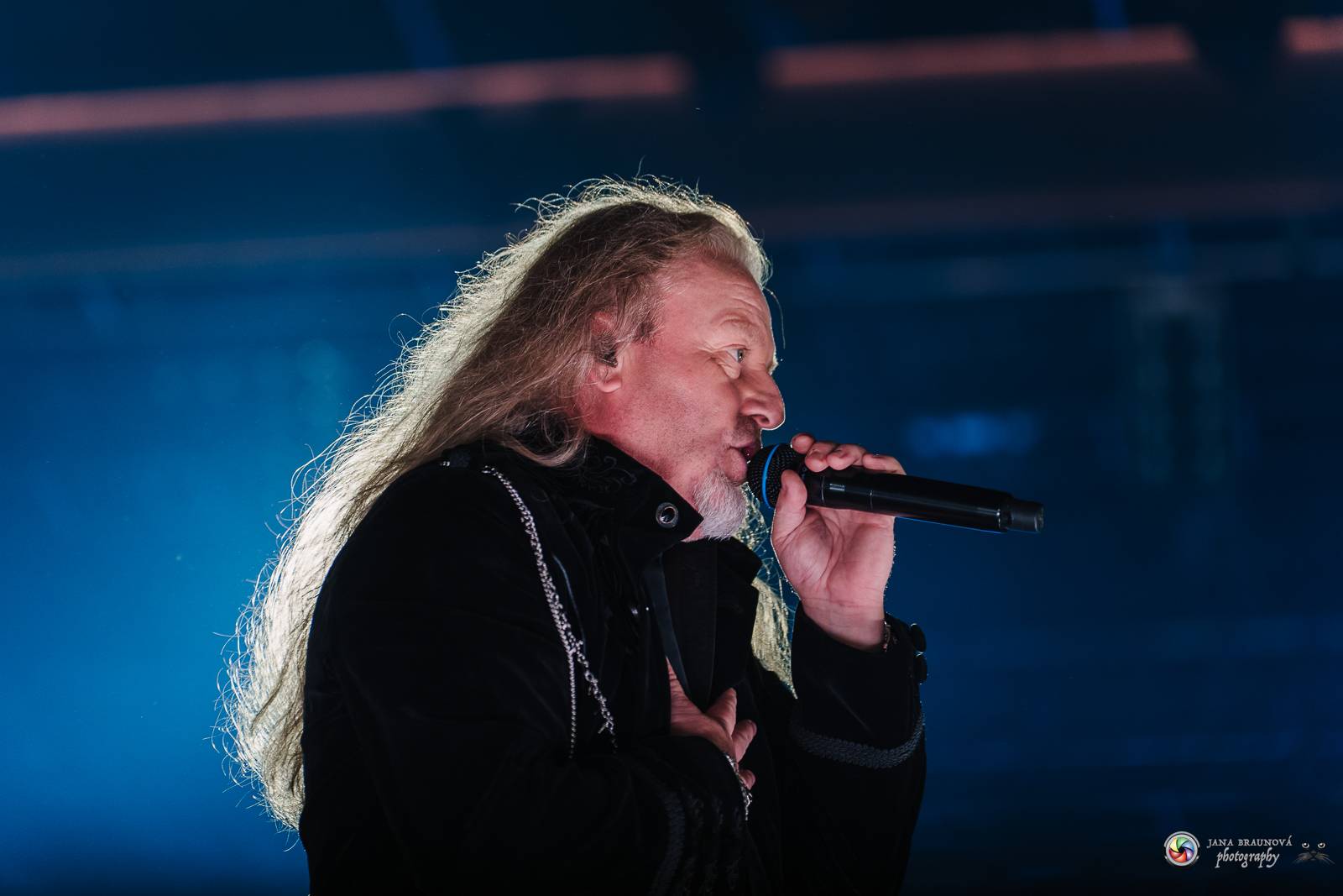 Kabát zatopil v Plzni pod kotlem, na zimním stadionu přehrál největší hity